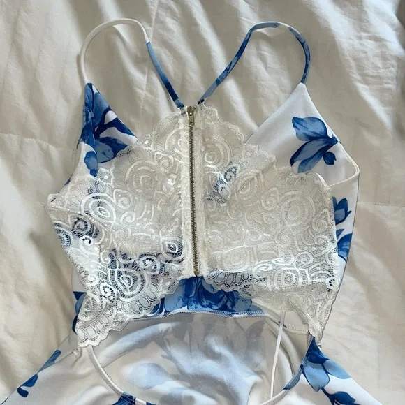 Floral Skater Dress - Picture 4 of 6